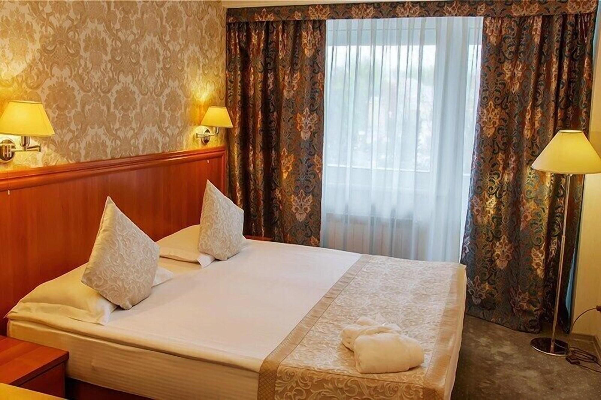 Astana International Hotel Almaty Exterior photo